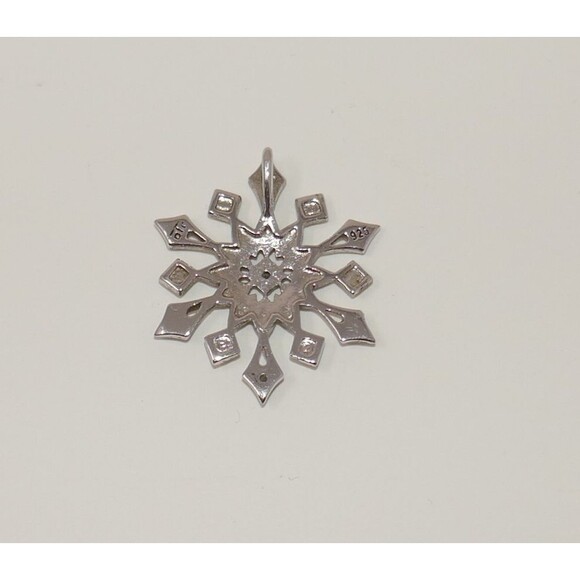 OTC 925 Sterling Silver Diamond Accent Snowflake Pendant Charm - Picture 5 of 6